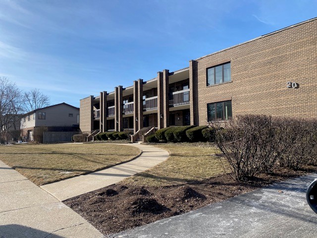 Formerly Managed: Fully Leased Multi-Family in Park Ridge