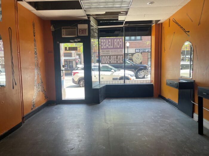 For Lease: Rarely Available Retail in Andersonville