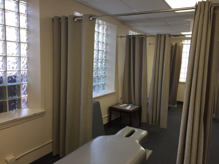 Turn-Key Medical Office Space For Rent in Edgewater