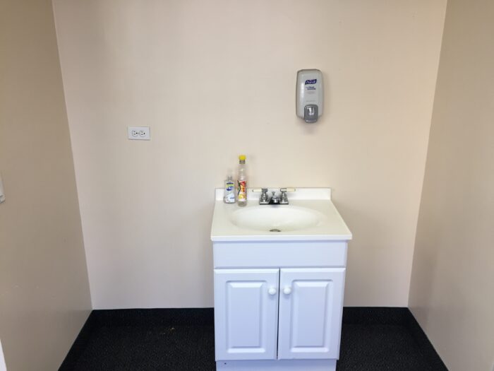 Turn-Key Medical Office Space For Rent in Edgewater