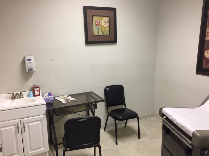 Turn-Key Medical Office Space For Rent in Edgewater