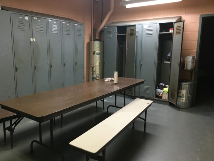 7,408 SF Light Industrial Building in Kinzie Corridor