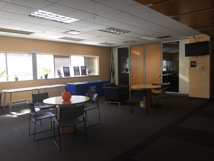 24,100 SF Former Technical School Near Touhy in Skokie