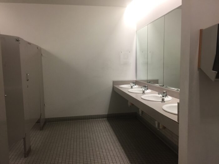 24,100 SF Former Technical School Near Touhy in Skokie