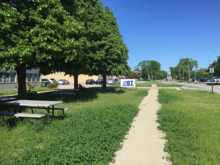 24,100 SF Former Technical School Near Touhy in Skokie