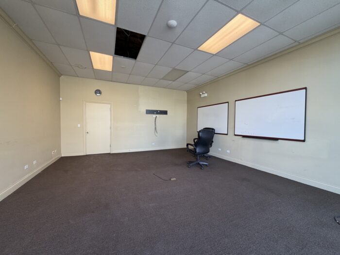 For Lease: Neighborhood Retail/Office on Prime North Avenue Corner
