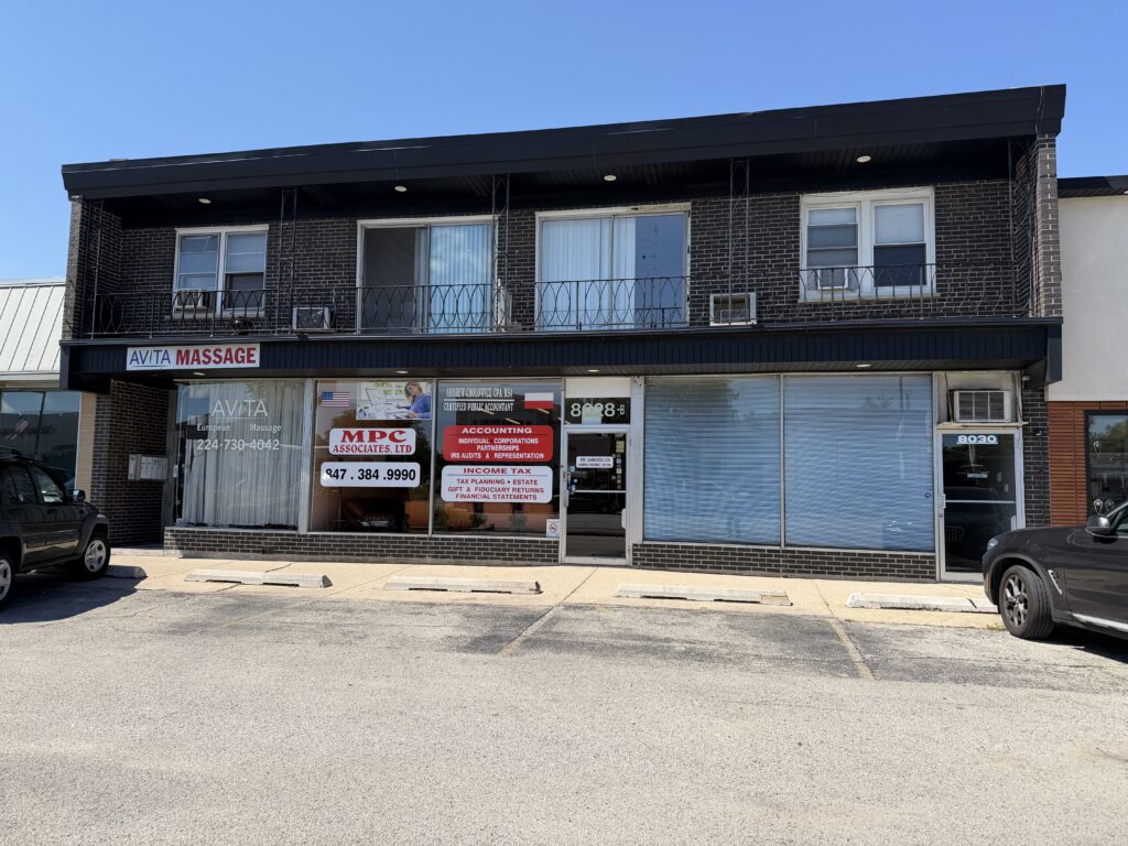 For Lease: Retail/Office in Niles on Milwaukee Avenue