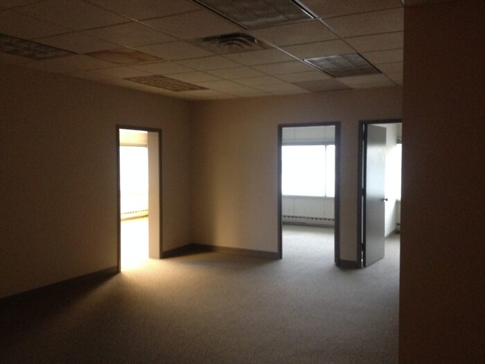 57,760 SF Medical Office Near Highland and I-88