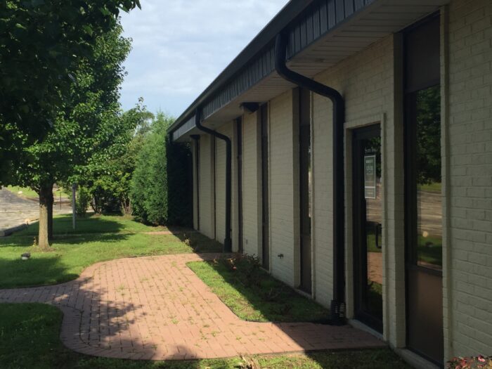 12,750 SF Multi-Tenant Flex Building in McHenry County