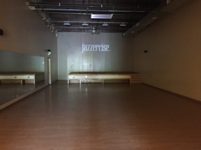 12,750 SF Multi-Tenant Flex Building in McHenry County