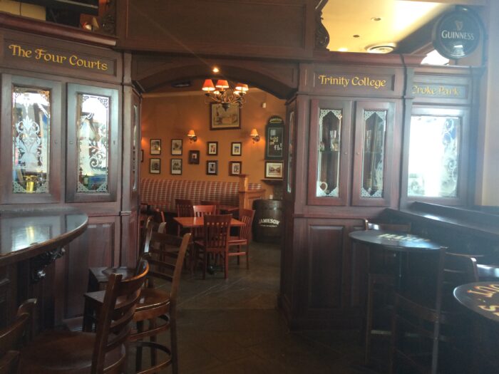 Formerly Managed: Turn-Key Bar/Restaurant/ in Highwood