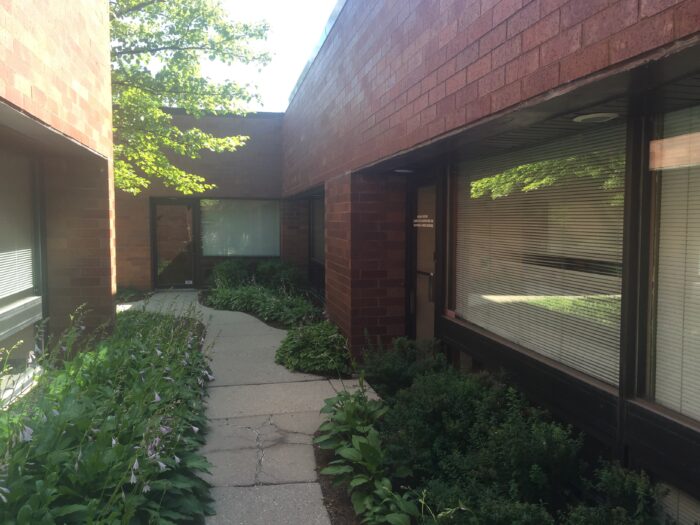5,200 SF Office Building Near Skokie Blvd. and Dundee Rd.