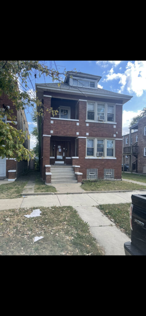 Auction – March 19, 2026 | Brick 2-Unit Duplex Building in South Lawn