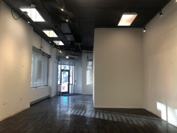 Prime River North Retail/ Office For Lease