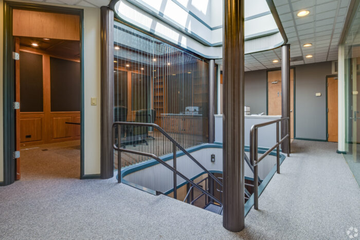 Multi-Story, Single-Tenant Boutique Office Building in River North