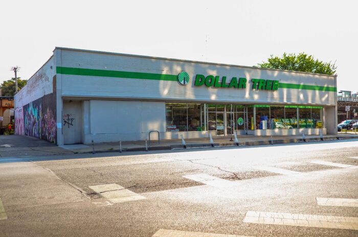 10,739 SF Retail Property in  Logan Square on Milwaukee Ave.