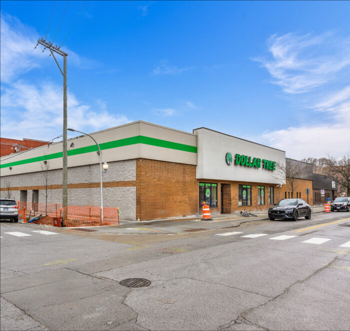 21,916 SF Retail/Office Building in Prime Bronzeville Location