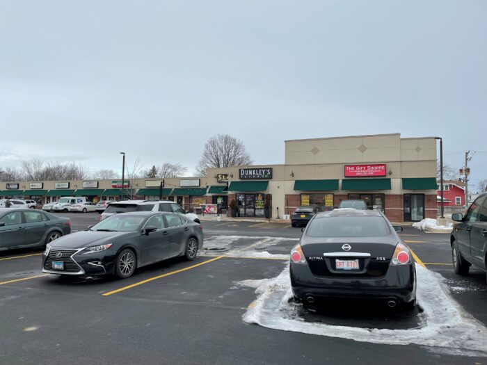 For Lease: 1,000 SF Retail Space in Turn-Key Condition