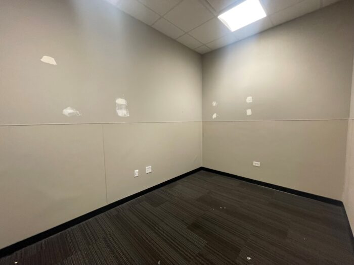 For Sale or Lease: Freestanding Retail Storefront in Joliet, IL