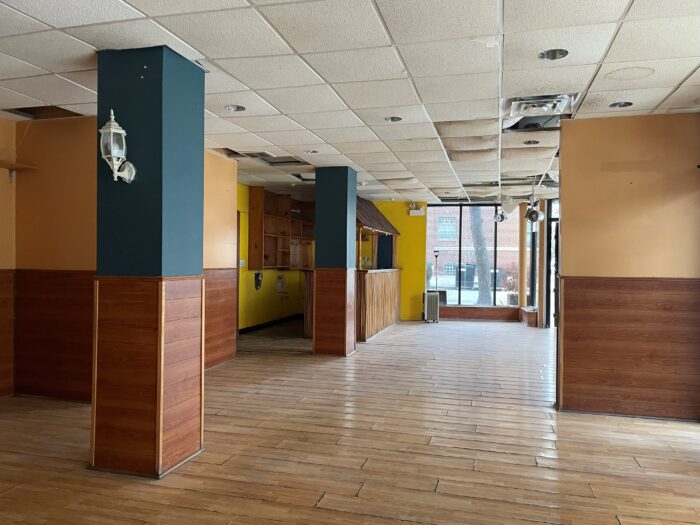 For Lease: Rarely Available Retail In Andersonville