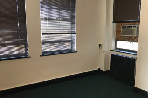 photo1